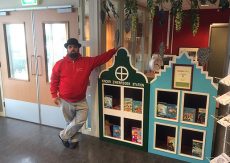 Kinderzwerfboekstation geopend in Pennemes